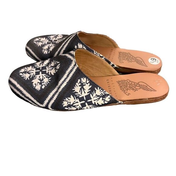 Ancient Greek Sandals Bandana Print Flat Mules Size 6.5 - Picture 4 of 10